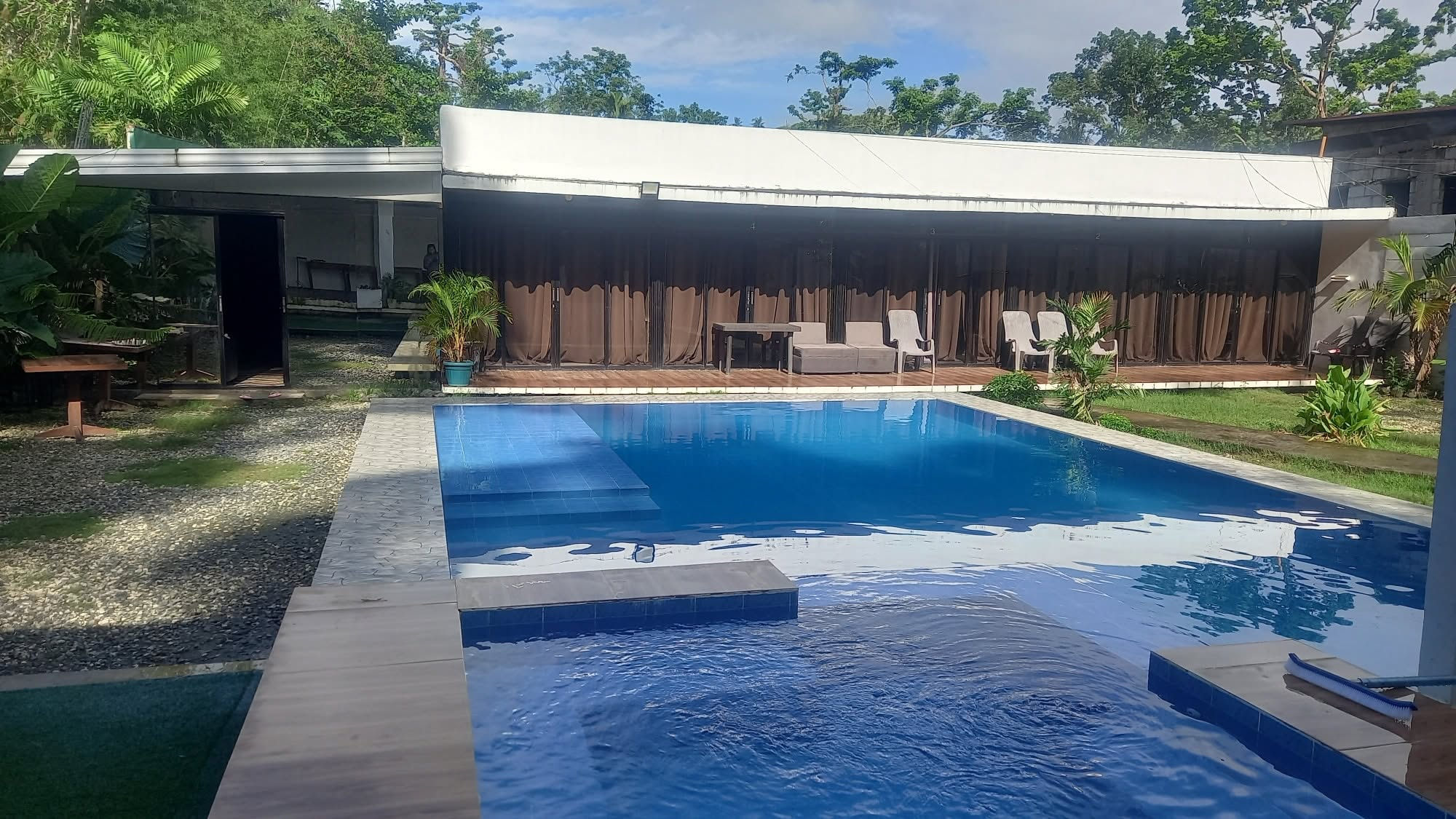 Casa Fria swimming pool and resort exterior